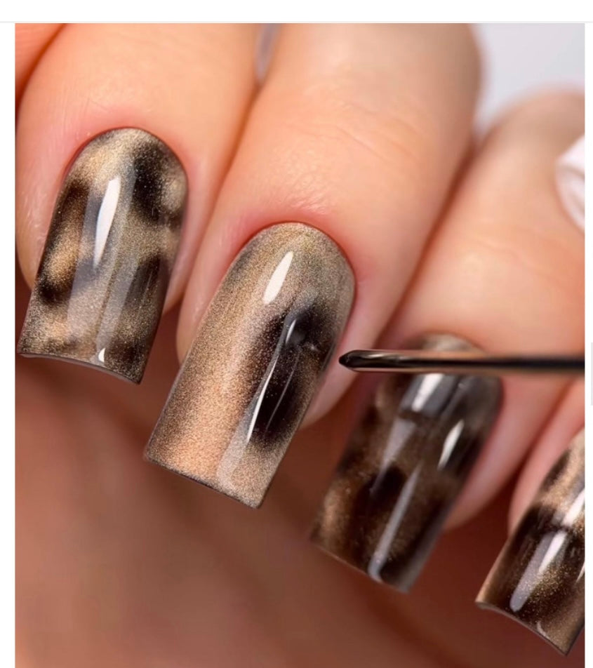 HEYLOVE ESMALTE SEMIPERMANENTE CAT EYE LUREX, OJO DE GATO - MAGNÉTICO