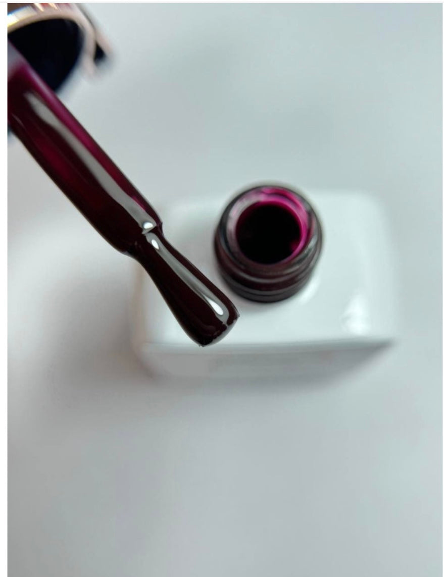 Blody Mary 08 Illusion Beauty Nails – 10ml (colección rojos)
BURDEOS