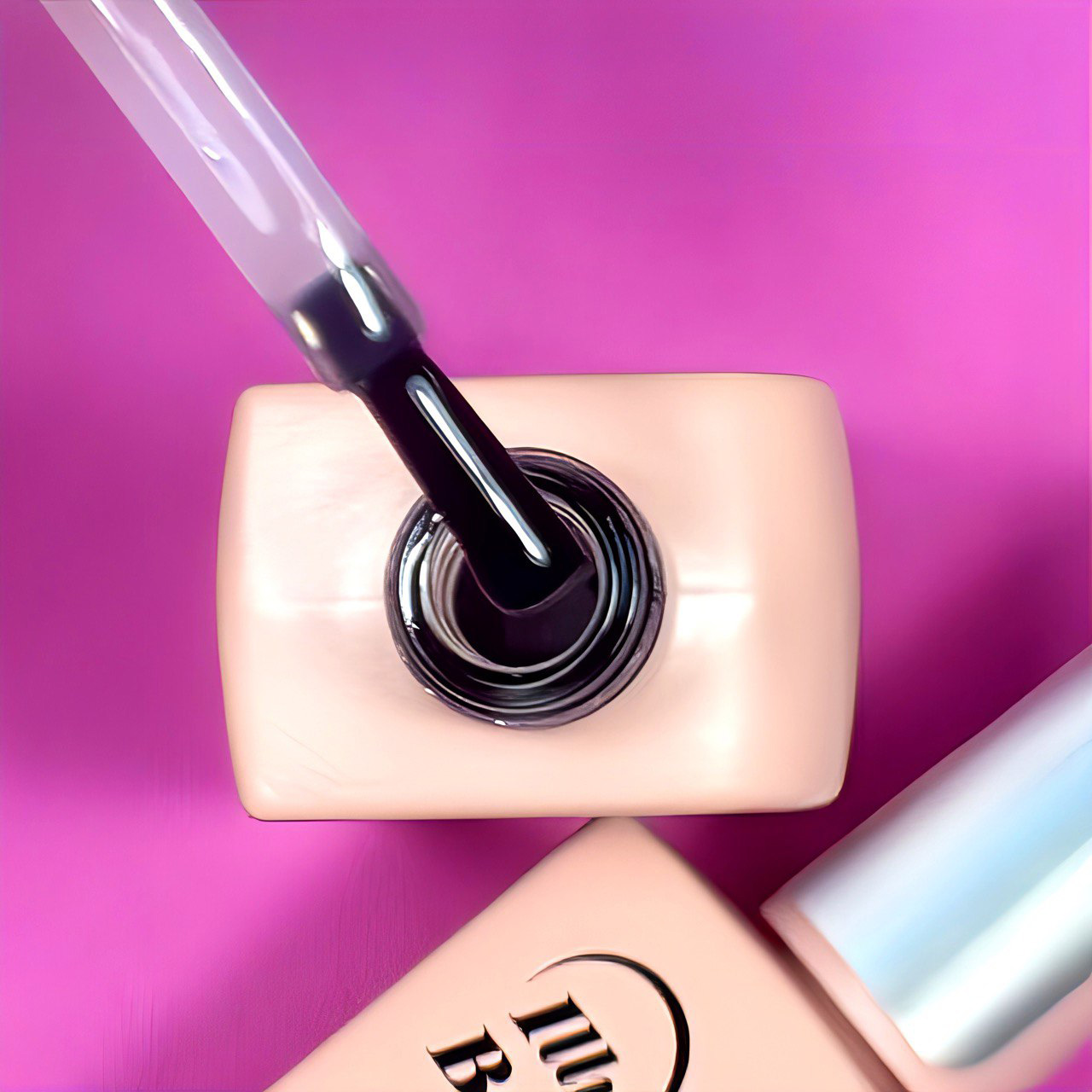 Chrome Top Coat illusion beauty – 10ml TOP ESPECIAL PARA EFECTO CROMADO O PIGMENTOS (sin filtro, no azulea)