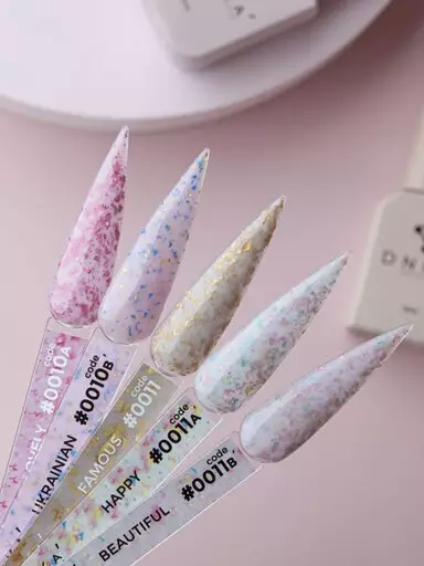 Cover base rubber DNKA - 0011 Famous - 12 ML